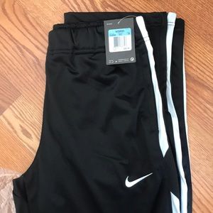 Women’s Nike Pant